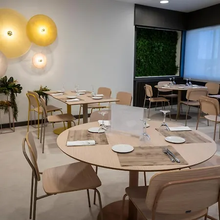 فندق Restaurante Cadosa