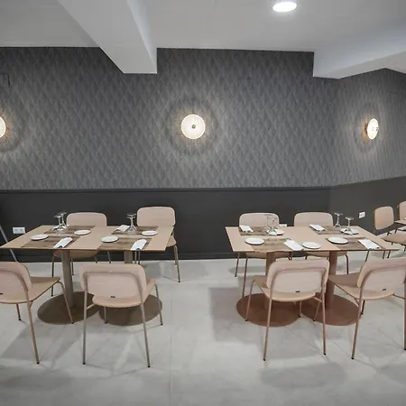 Restaurante Cadosa 酒店
