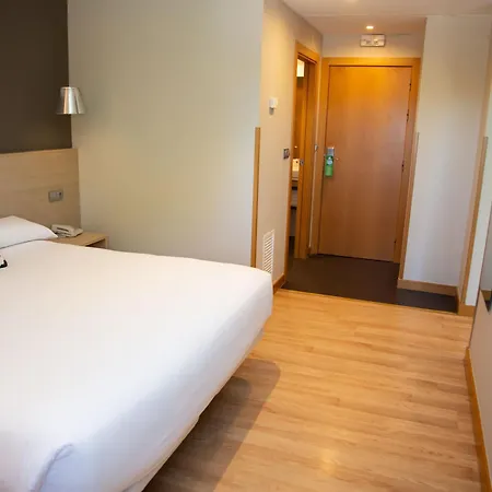 Szálloda Restaurante Cadosa