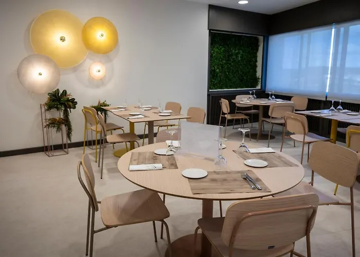 Otel Restaurante Cadosa