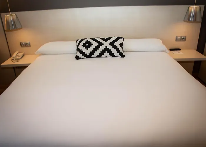 Otel Restaurante Cadosa 3*